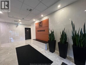 4785 Walker Rd in Windsor, ON - Building Photo - Building Photo