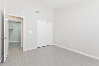 8868 Hersey Way in Tucson, AZ - Foto de edificio - Building Photo