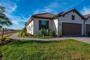 15692 Gavello St in Naples, FL - Building Photo