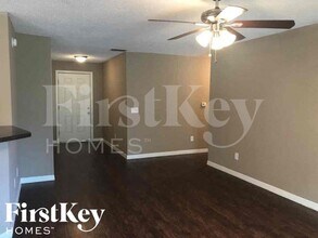 455 Calhoun St in La Belle, FL - Foto de edificio - Building Photo