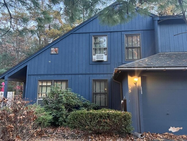 property at 93 Thimbleberry Rd