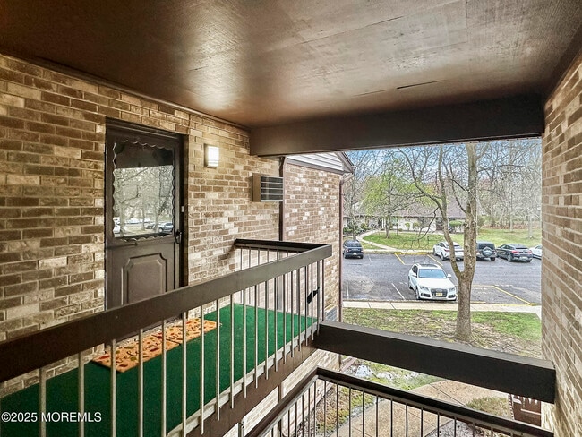 161 Cross Slope Ct in Englishtown, NJ - Building Photo - Building Photo