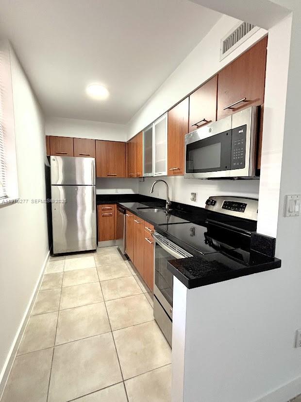 680 NE 64th St in Miami, FL - Building Photo - Building Photo