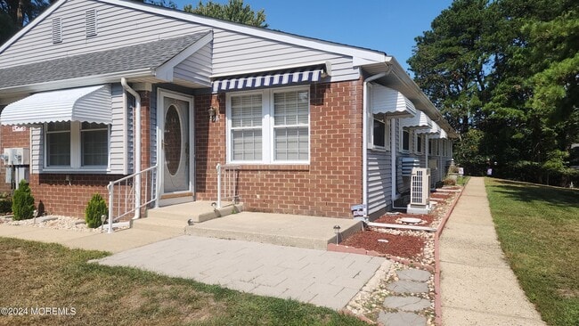 property at 39C Stonybrook Rd