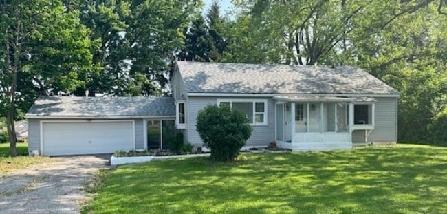 property at 2696 Spencerport Rd