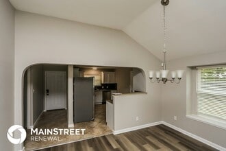 10368 Wood Heights Dr in Dallas, TX - Foto de edificio - Building Photo