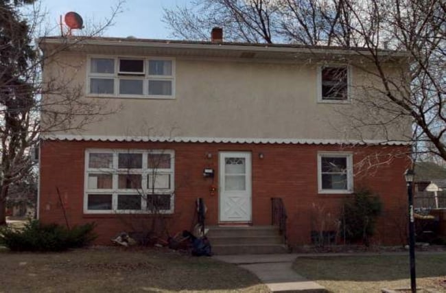 property at 205 9th St S
