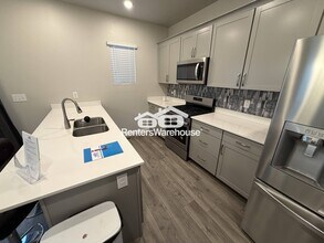 7851 W Walk About Way in Magna, UT - Building Photo - Building Photo