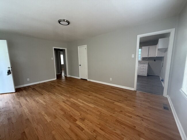 2810 Cecil Ave in Knoxville, TN - Building Photo - Building Photo