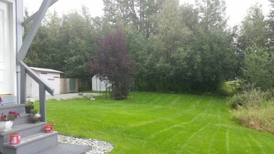 7331 Meadow St in Anchorage, AK - Building Photo - Building Photo