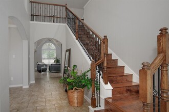 102 N Archwyck Cir in Spring, TX - Building Photo - Building Photo
