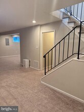 2102 Willowtree Ln in Temple Hills, MD - Building Photo - Building Photo