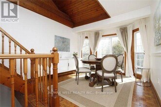 730 Logan Ave in Toronto, ON - Building Photo - Building Photo