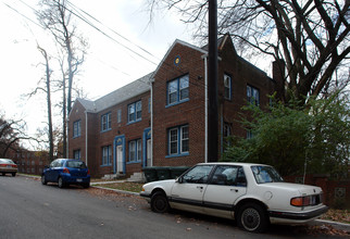 1817-1819 24th Pl SE in Washington, DC - Building Photo - Building Photo