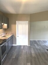 54 W Main St in Fayetteville, PA - Building Photo - Building Photo