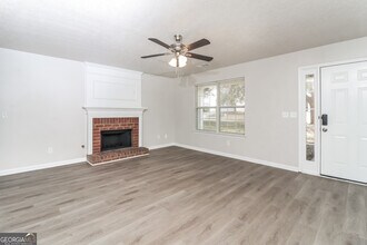 7250 Bridgeport Ct in Austell, GA - Building Photo - Building Photo