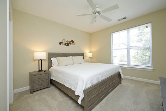 2431 Brisbane Woods Way in Cary, NC - Building Photo - Building Photo