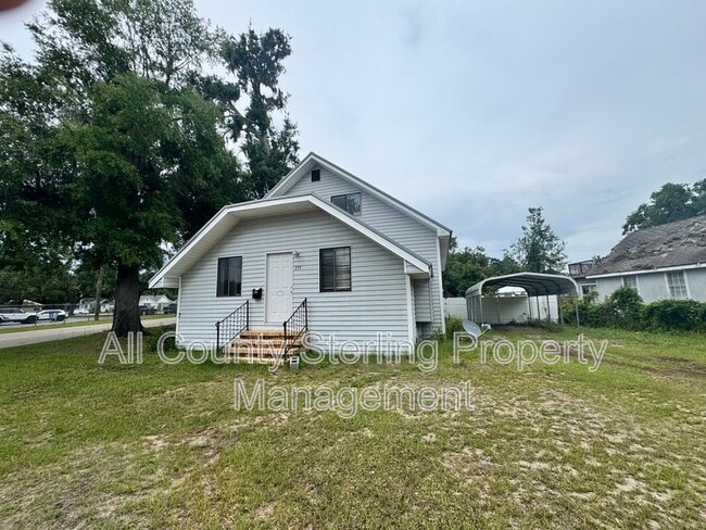 property at 299 SE Lehigh Ln