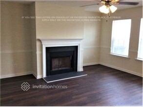 8020 Caliber Woods Dr in Raleigh, NC - Building Photo - Building Photo