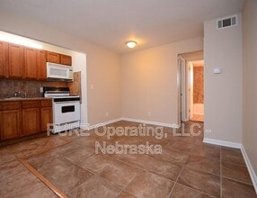 612-616-616 N 46th St in Omaha, NE - Building Photo - Building Photo