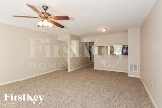 6582 Wellington Square in Norcross, GA - Building Photo - Building Photo