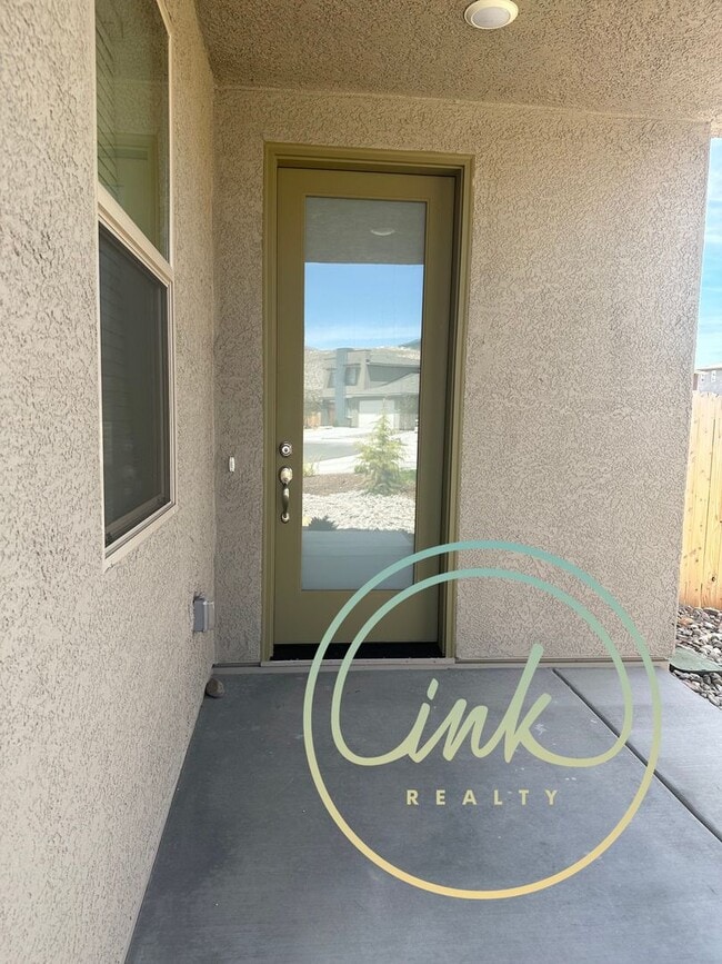 17 Zenith Ct