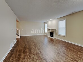 5915 Cabot Dr in Indianapolis, IN - Building Photo - Building Photo