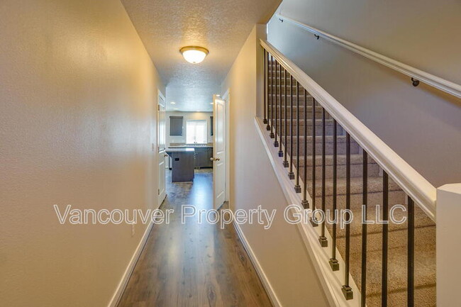 6125 NE 105th Ave in Vancouver, WA - Building Photo - Building Photo