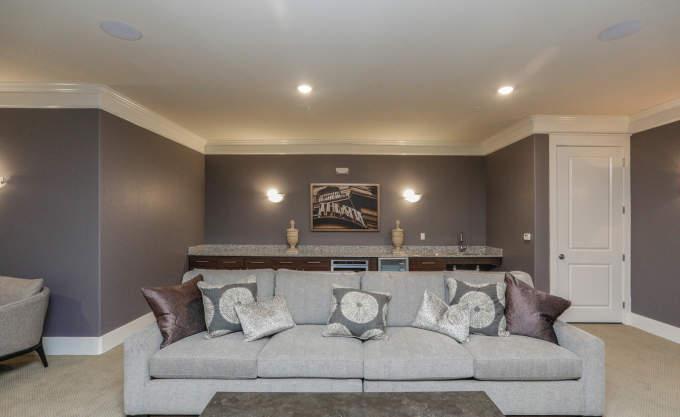 2302 Ladbrook Dr Photo