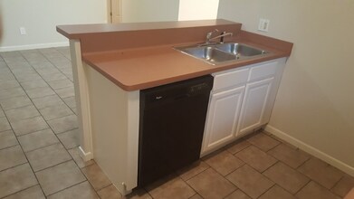 234 Morningview Dr in San Antonio, TX - Foto de edificio - Building Photo