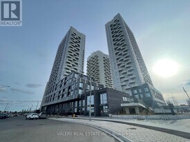 474 Caldari Rd in Vaughan, ON - Building Photo