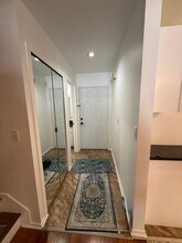 1082 Greenhills Dr in Ann Arbor, MI - Building Photo - Building Photo