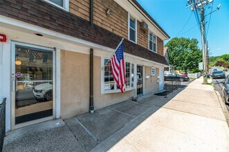 326 N Broadway in Nyack, NY - Building Photo - Building Photo
