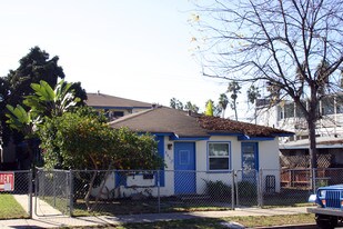 5073-5079 Lotus St in San Diego, CA - Building Photo