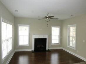 411 Wolfe Ln in Hubert, NC - Building Photo - Building Photo