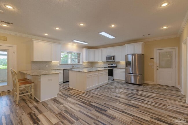 6382 Daniel Griffis Rd in Jay, FL - Building Photo - Building Photo