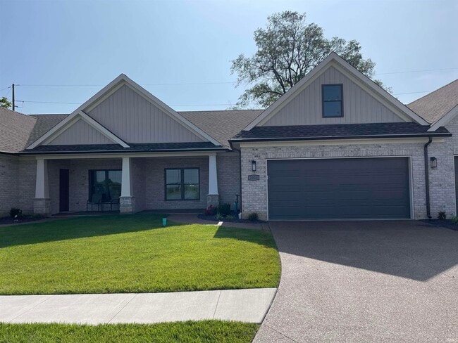 property at 3024 White Oak Trl