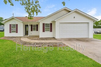 7756 Brickchase Ln in Knoxville, TN - Building Photo - Building Photo