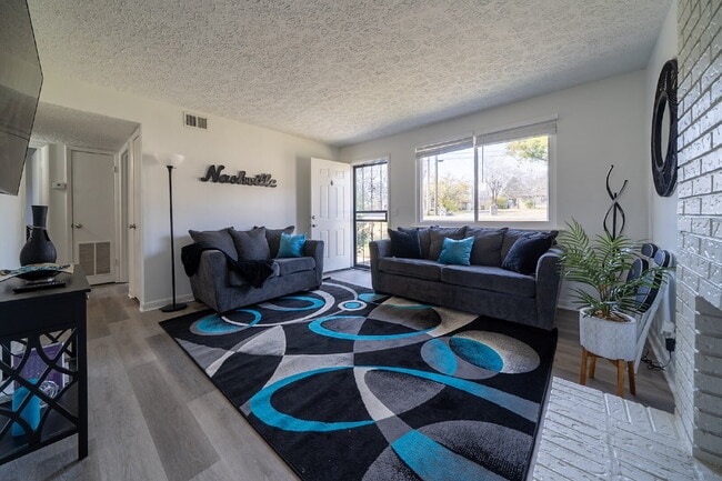 property at 3902 Drakes Branch Rd