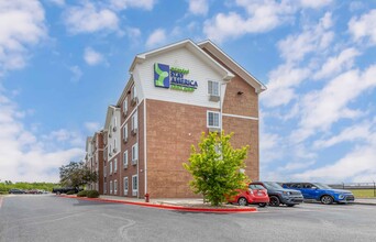 Furnished Studio-Oklahoma City - Norman in Norman, OK - Building Photo - Building Photo