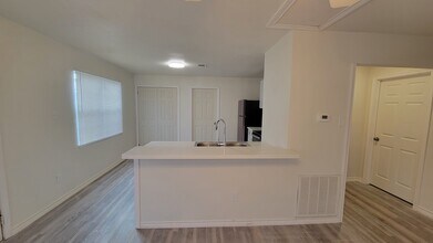 109 Will St in Willis, TX - Building Photo - Building Photo