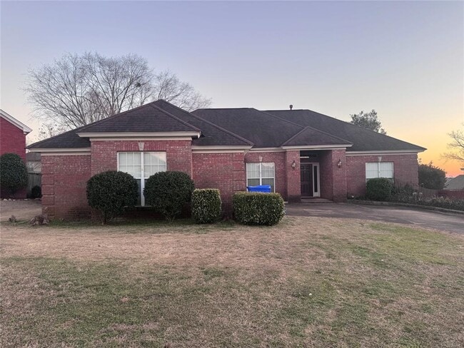 1924 Dundee Dr in Prattville, AL - Building Photo - Building Photo