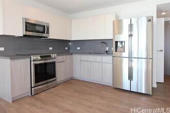 1631 Kapiolani Blvd in Honolulu, HI - Building Photo - Building Photo