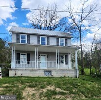 1286 S Imler Valley Rd in Imler, PA - Building Photo