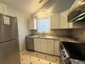 4912 Lurgan Pl in Richmond, VA - Building Photo - Building Photo