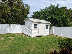 2311 SW 16th Terrace in Cape Coral, FL - Building Photo - Building Photo