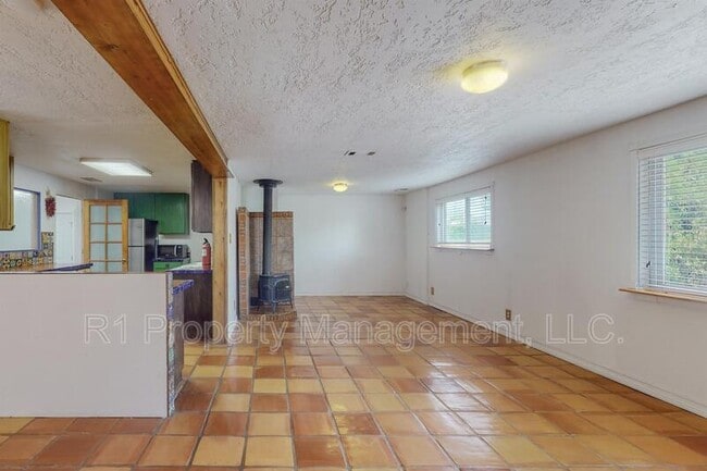 2413 Gretta St NE in Albuquerque, NM - Building Photo - Building Photo