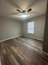 1075 Hughes St in Soperton, GA - Building Photo - Building Photo
