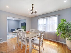 611 Middlesex St in Linden, NJ - Building Photo - Building Photo