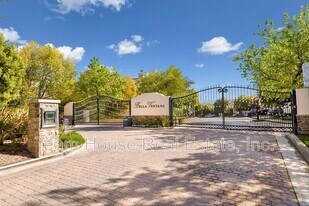 26734 Via Bellazza in Stevenson Ranch, CA - Building Photo